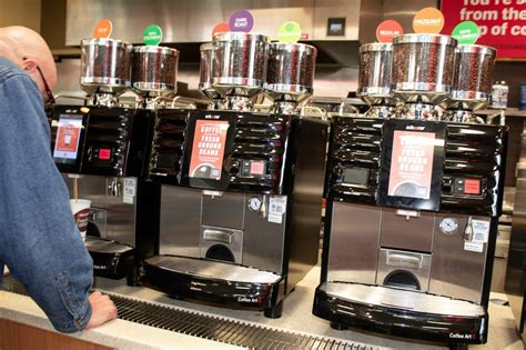 It’s known for its strong taste and caffeine content, which can be attributed to the beans used in the drink. . What kind of coffee does racetrac use